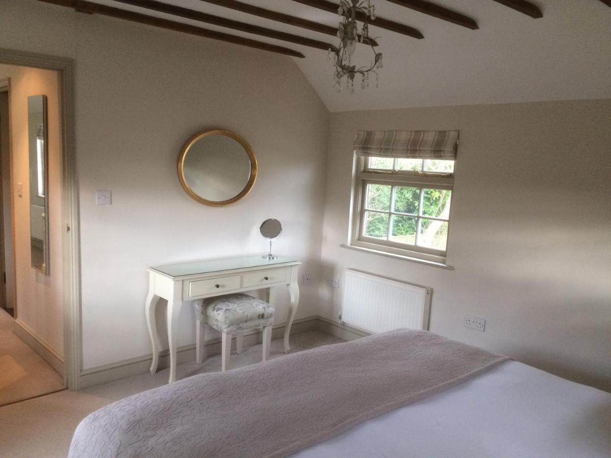 The Barn At Woodview Bed & Breakfast Hildenborough Екстериор снимка